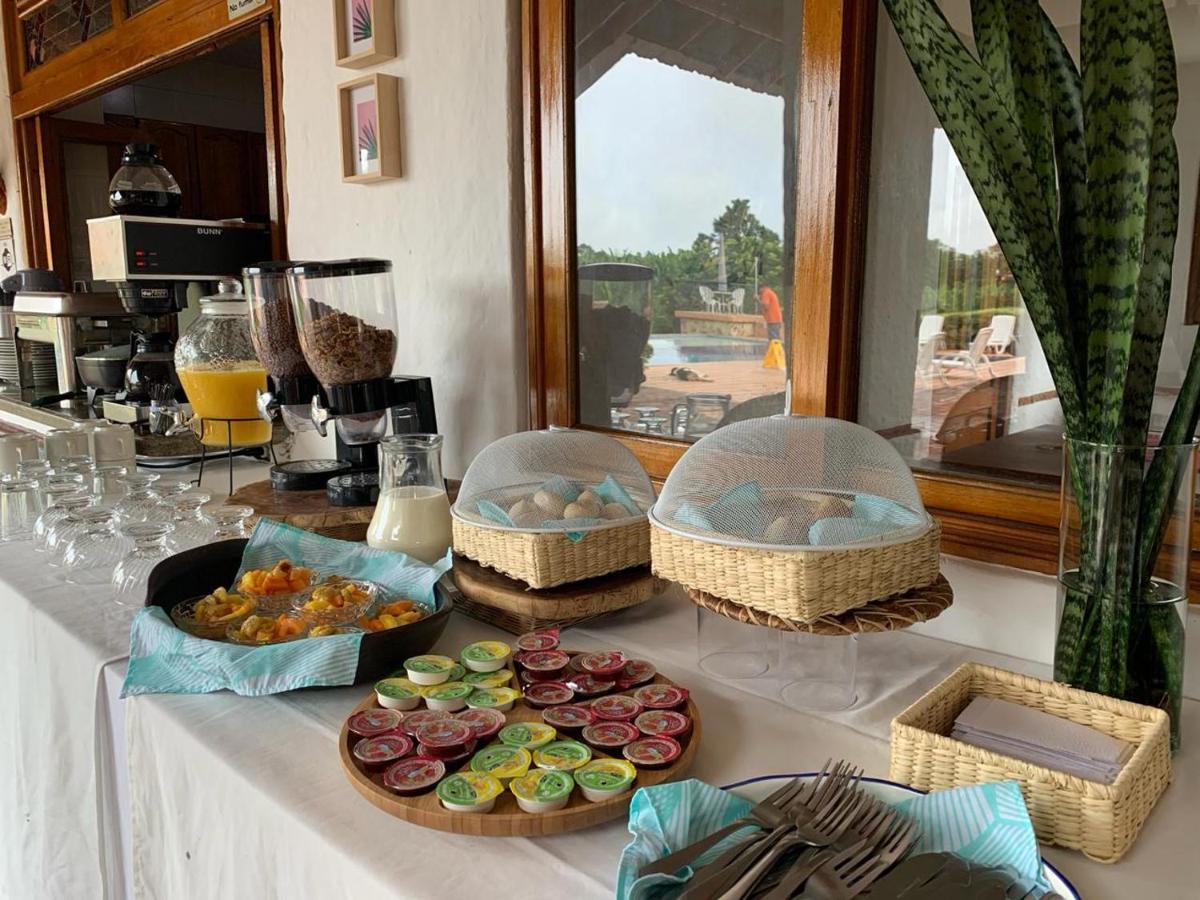 Finca Hotel Santana มอนเตเนโกร ภายนอก รูปภาพ