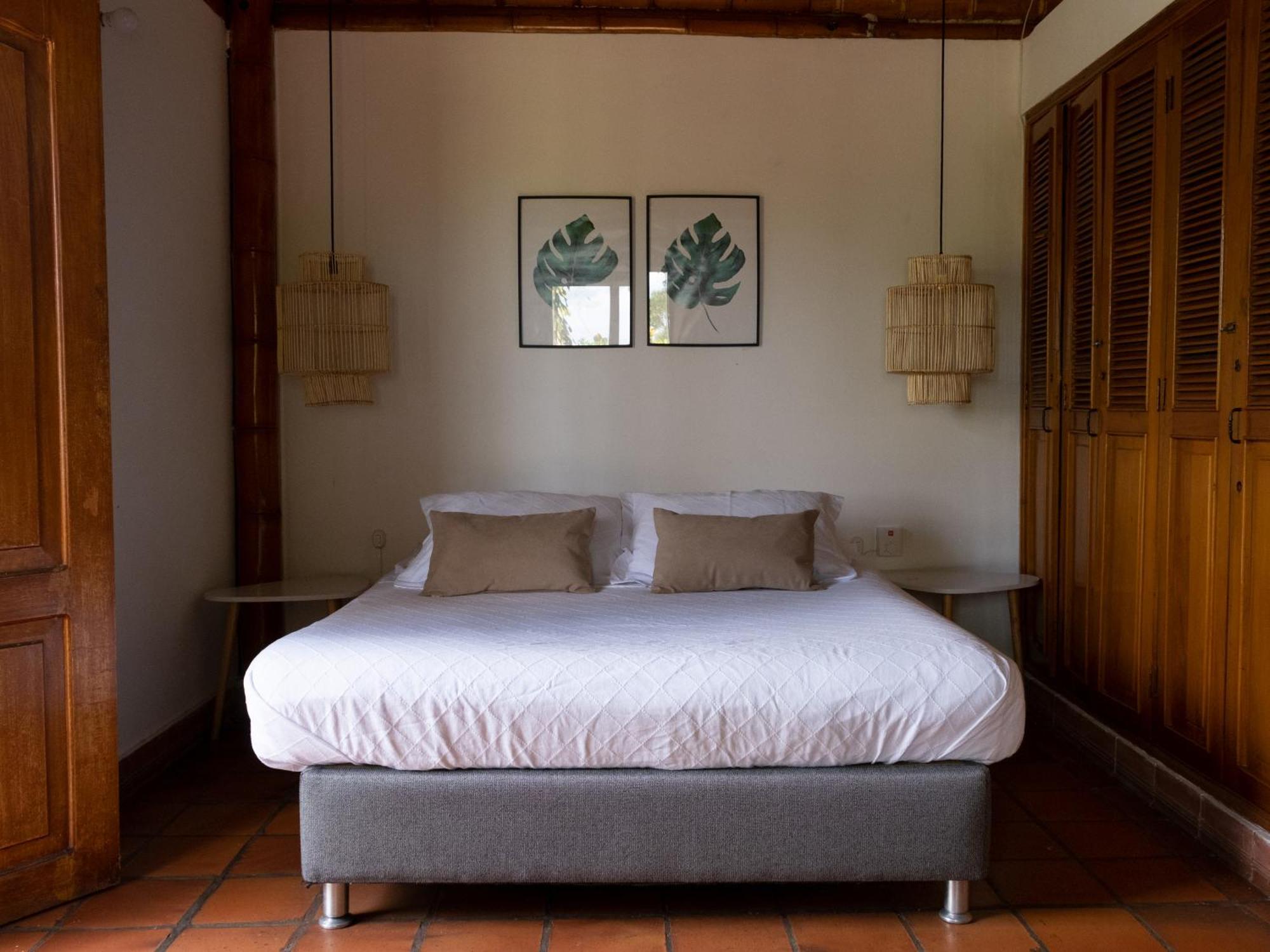 Finca Hotel Santana มอนเตเนโกร ภายนอก รูปภาพ